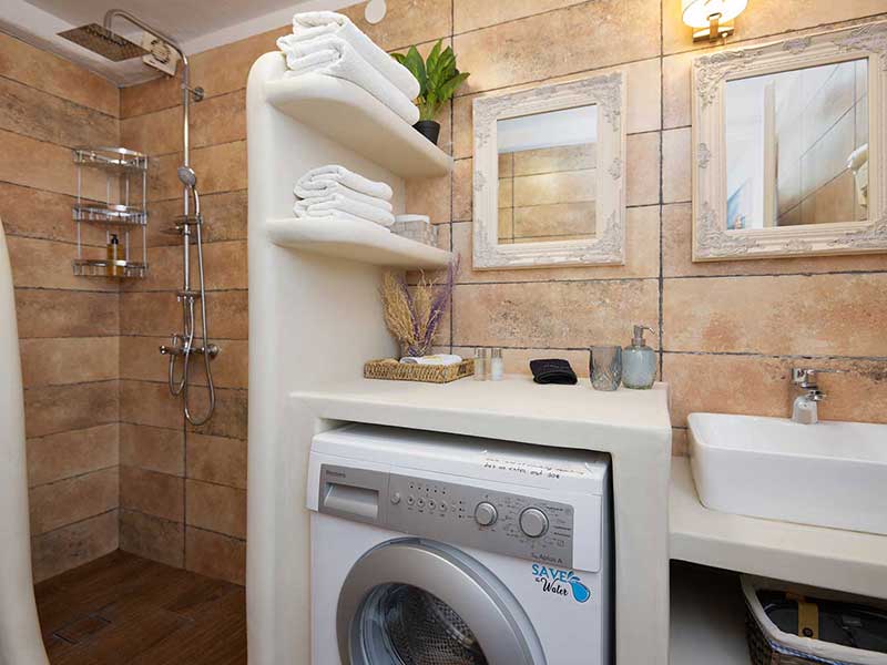 La salle de bain de l'appartement Apollon