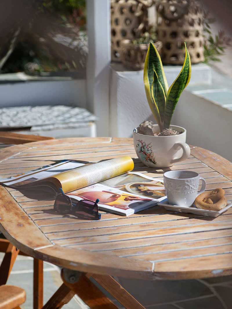 Café du matin à l'appartement Apollon