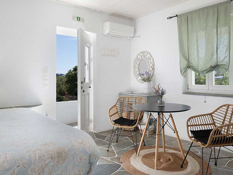 Le coin salon de l'appartement