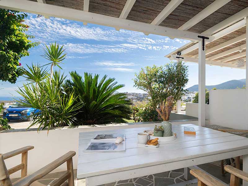 Table à manger sous la véranda
