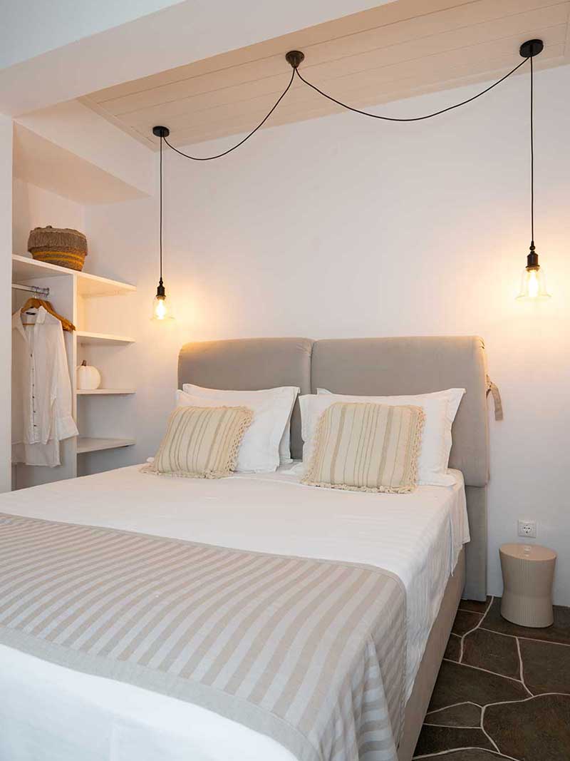 Chambre avec lit double