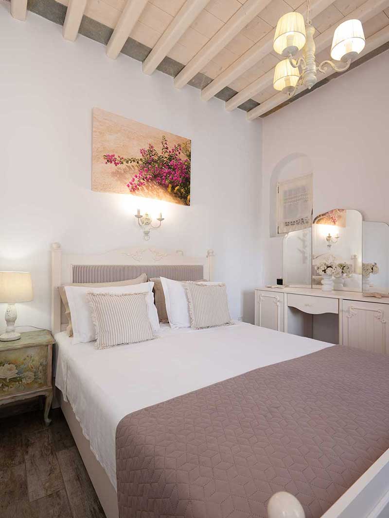 Chambre avec lit double