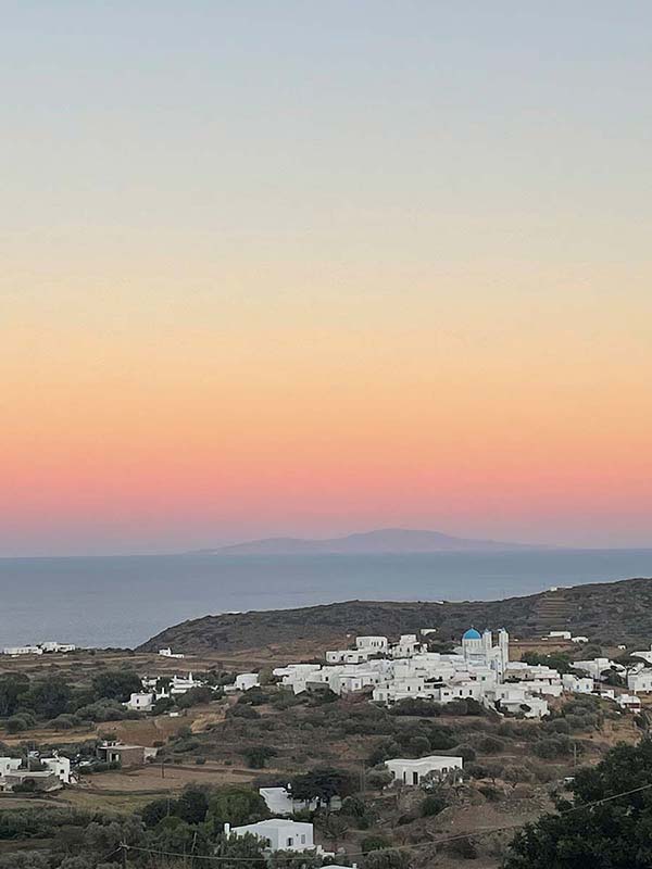 Vue sur la mer et sur le village de Kato Petali