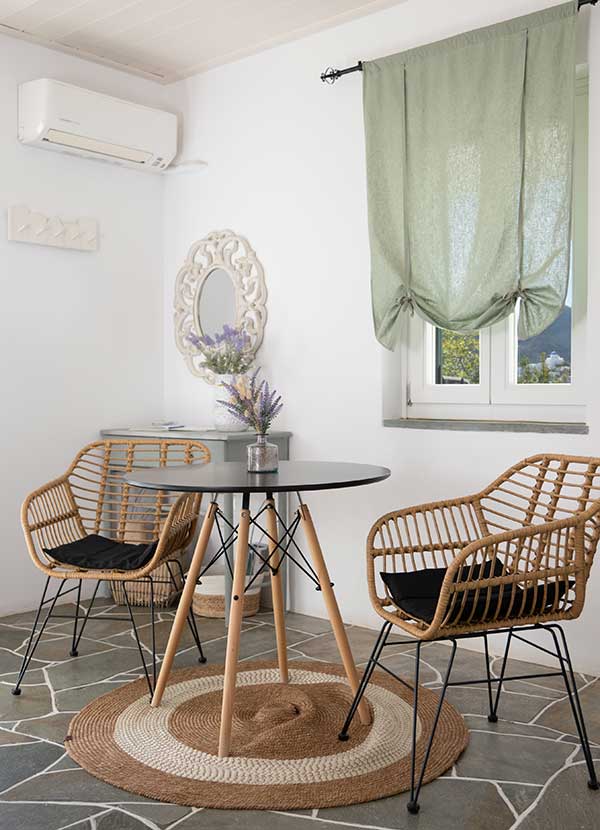 Διαμονή στη Σίφνο στα διαμερίσματα Μόσχα Γεροντή