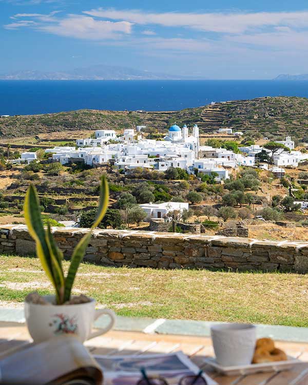 Διαμονή στη Σίφνο, με θέα στη θάλασσα
